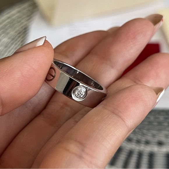 Cartier 3 Diamonds Love Ring, 18K White Gold. - Picture 3 of 9